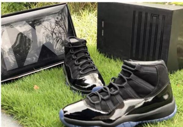 

with og box + release cap and gown 11 prom night blackout 11s basketball shoes men women kids authentic real carbon fiber sports sneakers, Black
