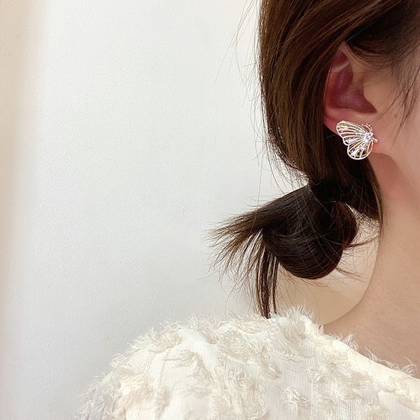 

butterfly earrings 2020 fashion simple temperament wild hollow zircon stud earring for women retro chic ear ring jewelry, Golden;silver