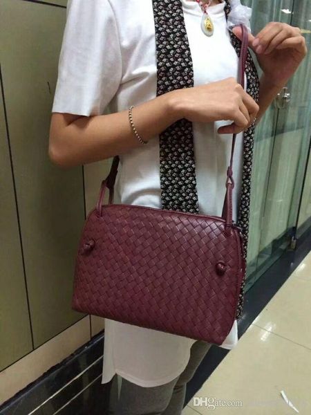 

classic european style luxury new women's shoulder bag solid woven leather multicolor optional fashion paris supermodel catwalk models