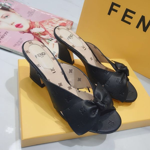

high-end luxury women's star high heels wedding shoes sandals slippers triple fashiondesigner women's shoes uyuui