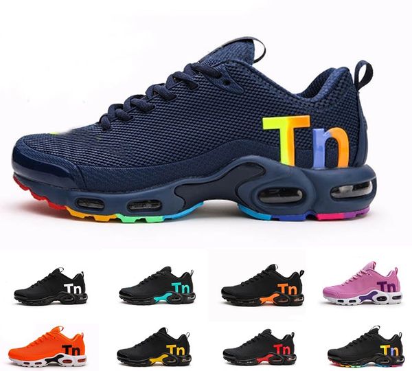 

designer fashion luxury shoes men women wave runner running shoes training airlls mens chaussures tn plus v2 maxes drop plastic