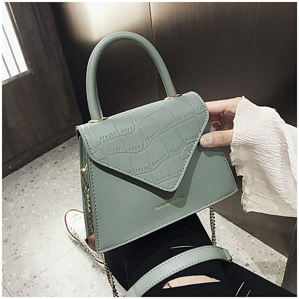 

fashion crocodile women's handbags pu leather lady shoulder messenger bags lock chain purses women crossbody bag 2019 new