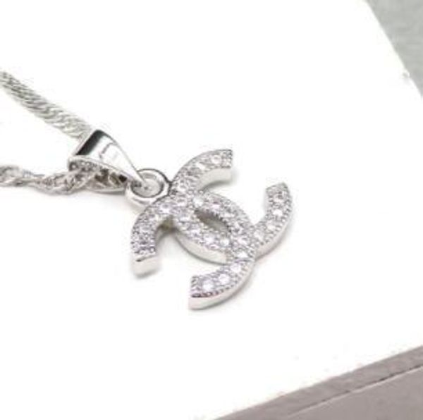 

zero profit diamond design necklace luxury letter pendant necklaces men women crystal necklace chain for birthday gift