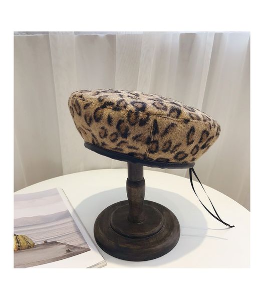 

chic beret female leopard print korean version of the wild japanese fashion painter hat autumn and winter england buds hat winter, Blue;gray