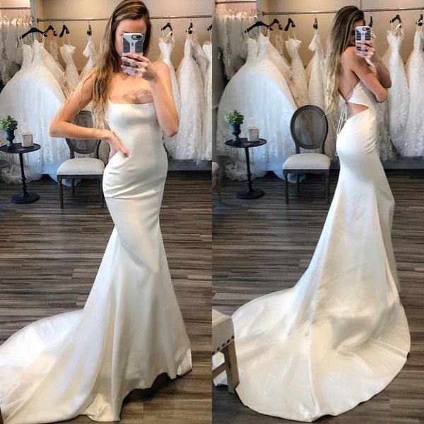 Sexy Meerjungfrau-Hochzeitskleider, rückenfreie Brautkleider, Sweep-Schwanz, Spaghetti-Satin, Strand-Hochzeitskleider, maßgeschneiderte Stile