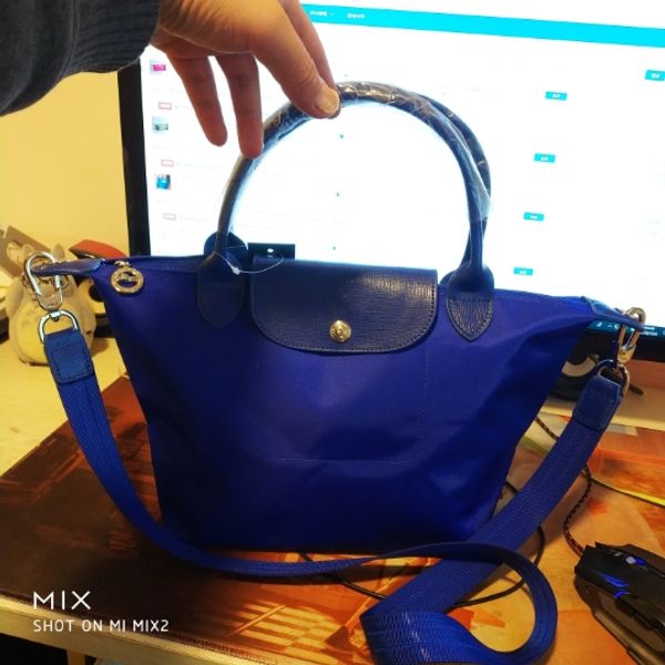 

BIG SIZE 2019 NEW Fashion Waterproof Brand Designer Women Nylon Handbags OL Women's Shoulder Bags Lady Messenger Bag Casual Totes