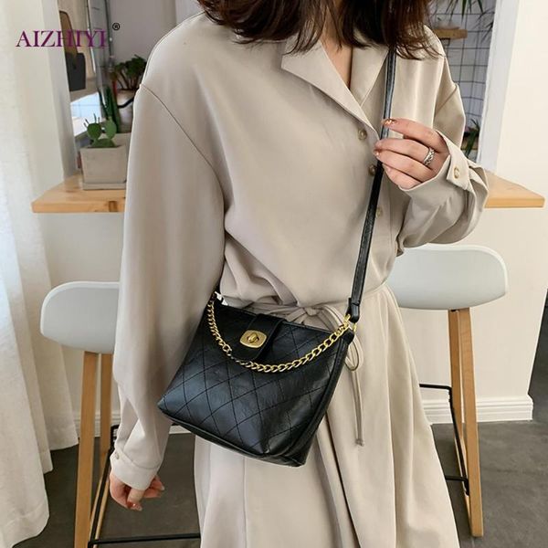 

solid color crossbody bags for women 2020 new fashion retro messenger handbags female chain bucket pu leather shoulder bags
