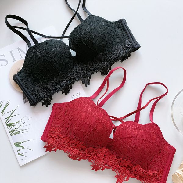 

lace girl's underwear w cup non-steel ring bra push up deep-v low-cut thick-bra, Red;black