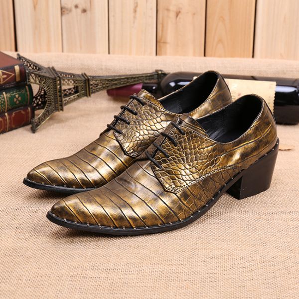 İtalyan el yapımı erkekler gerçek deri büyük boyutlu ayak parmağı derbi altın erkek düğün resmi oxfords ayakkabı dantel