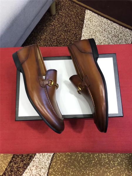 

19ss luxury brands men dress shoes genuine leather vintage british style brogue shoes handmade tassel oxford shoes male flats, Black