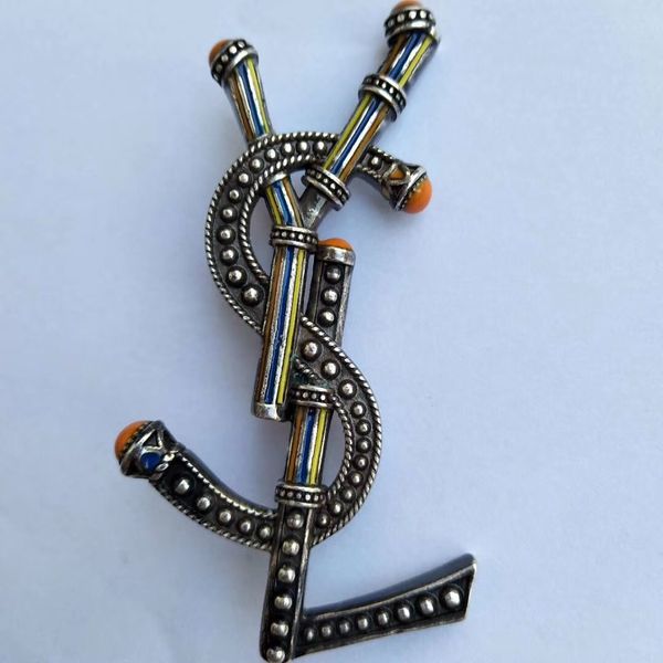 

classic style lady gold sliver brooch fashion pin for party fashion lapel pin men jewelry fashion men mental pin brooch, Gray