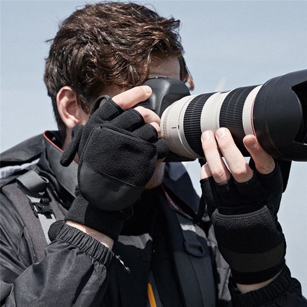 

new style winter outdoor sports pgraphy warm and slip-proof half-fingered gloves black fleece material #2e06