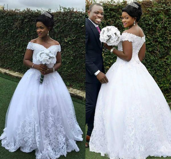 

custom off shoulder lace ball gown wedding dresses 2020 with beadeds appliques short sleeves sweep train tulle arabic wedding bridal gowns, White