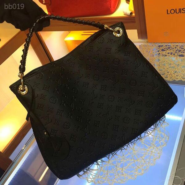 

2019 middle-aged women's bag messenger bag autumn mom bag middle-aged lady printed shoulder messenger handbags women bags style