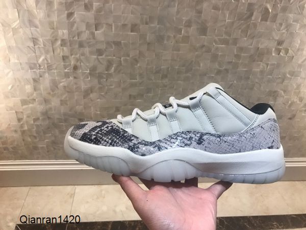 

2020 new 11 snakeskin white grey basketball shoes mens athletic designer low sneakers 11s snake skin bumblebee trainer sneaker