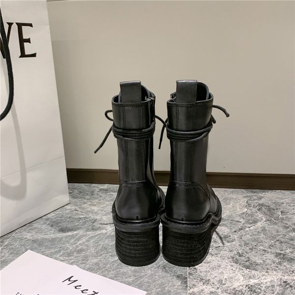 

2019 high grade martin bootsann female british wind vintage leather booties fashion wild belt locomotive net red boots in the boots, Black