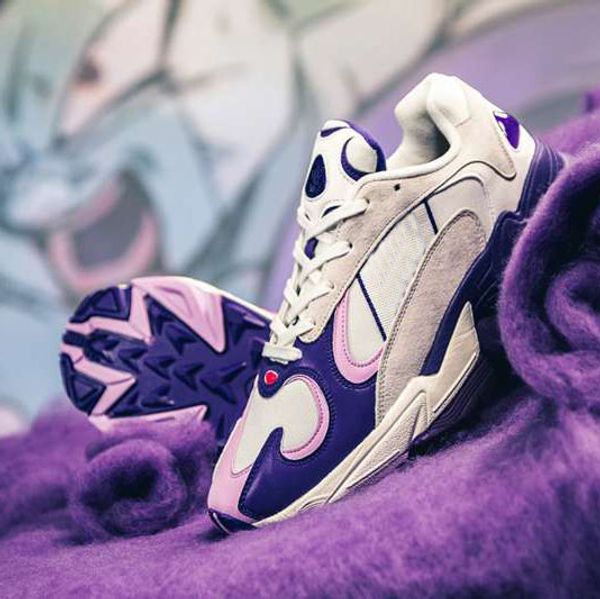 

2019 Original YUNG-1 Kanye West 700 Running Shoes Sneakers 700s Static Designer For Mens Womens Sports With Box