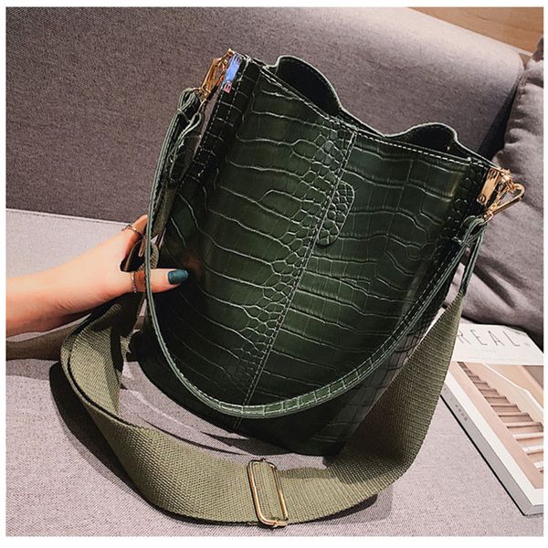 

crossbody bags for women 2020 new vintage leather shoulder bag fashion handbags and purses zipper bucket bags