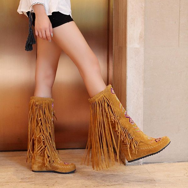 

2019 women's suede boots long fringe winter embroidered boot ethnic style mid tube flat shoes stylish warm fur botas low heel, Black