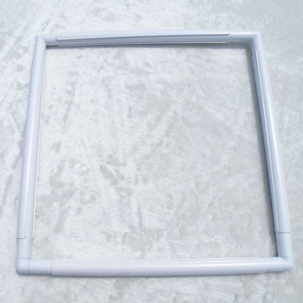 

1pc plastic square embroidery frame adjustable cross stitch hoop embroidery hoop ring professional diy sewing tool about 20*20cm, Black