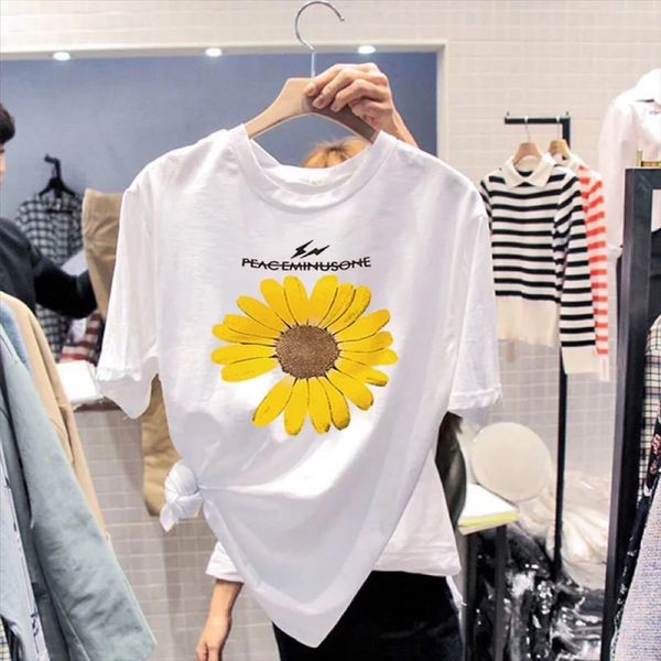 

daisy printed ins fashionable 2020 short-sleeved summer round collar daisy printed t-shirt women's ins fashionable women's 2020 sh, White