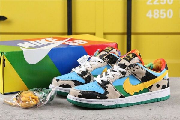 

2020 sb dunk low pro qs chunky dunky safari mens womens skateboard shoes travis futura red green sports sneakers scotts trainers with box, Black