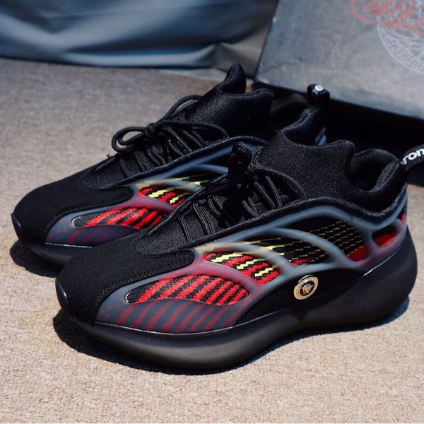 

2020 new style luxury fashion designer shoes men's casual jogging sports basketball shoes triple platform men's shoes luminous upp, Black