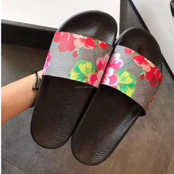 

luxury designer mens womens summer sandals beach slide casual slippers ladies comfort shoes print leather flowers bee 36-46 with box, Black