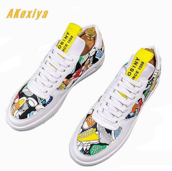 

men brands designer trend graffiti printing causal flats shoes 2019 male students board shoes man web celebrity zapatos hombre, Black