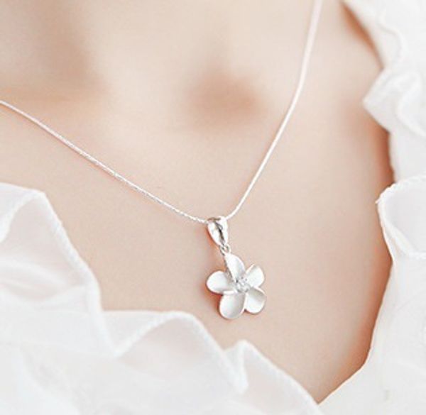 

мода 925 silver plated простой цветок choker chunkry цепные ожерелье женщин людей партии wedding engagement ювелирные аксессуары