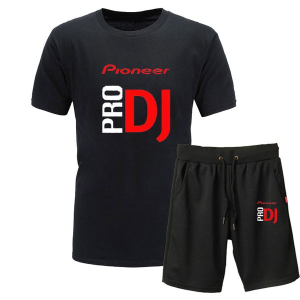 

2019 new brand tracksuit men t-shirt dj suit 2 piece casual short sleeve o-neck fashion printed cotton t shirt and shorts men xx, White;black