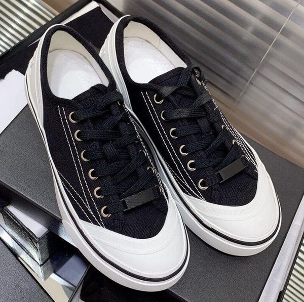 comfortable non slip black shoes