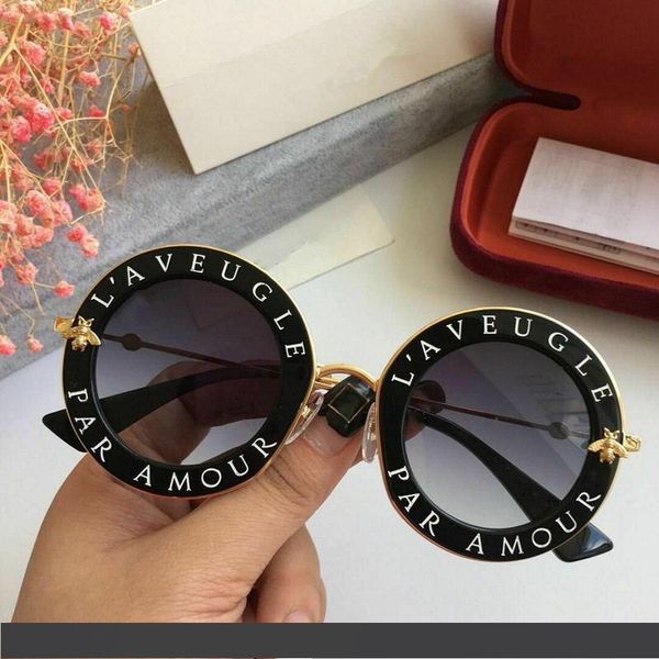 

бренд горячая новая мода 0113 солнцезащитные очки рамки дизайнерские женские черные солнцезащитные очки металлический щит золотая рамка солн, White;black