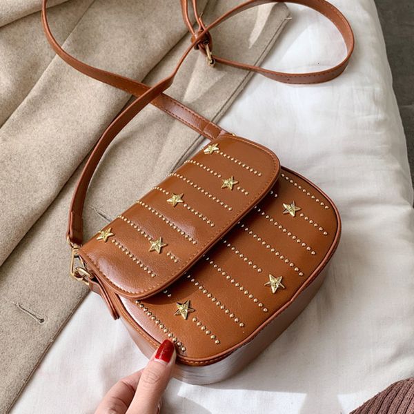 

женщины rivet crossbody сумки для женщин 2020 кожа сумочка sling мешком главная женская рука плечо сумка