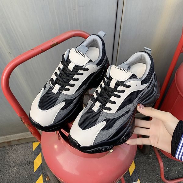 

2020 new running shoes thick bottom sports shoes spring and summer all-match white sneakers women designer 35-40