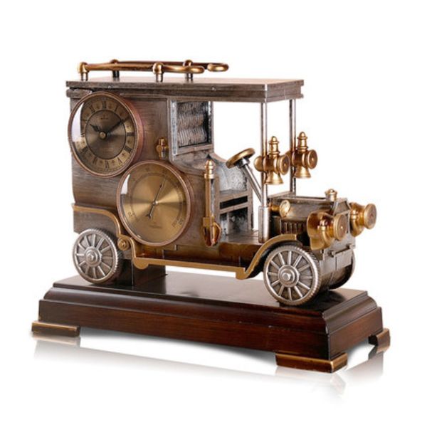 

european retro classic car clock jumping seconds quartz clock creative classic car pendulum living room office decoration