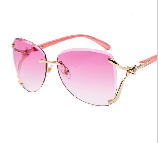 

sunglasses women's light color new sunglasses diamond trimming personality temple design glasses, White;black