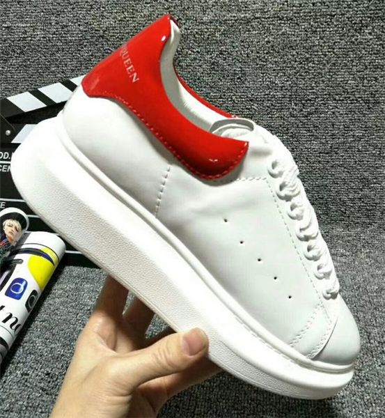 

2019 cheap XX Fashion Luxury Men Women Espadrilles Leather Platform Shoes Flat Low-Top Shoes Patent leather Back Lady Casual Sneak