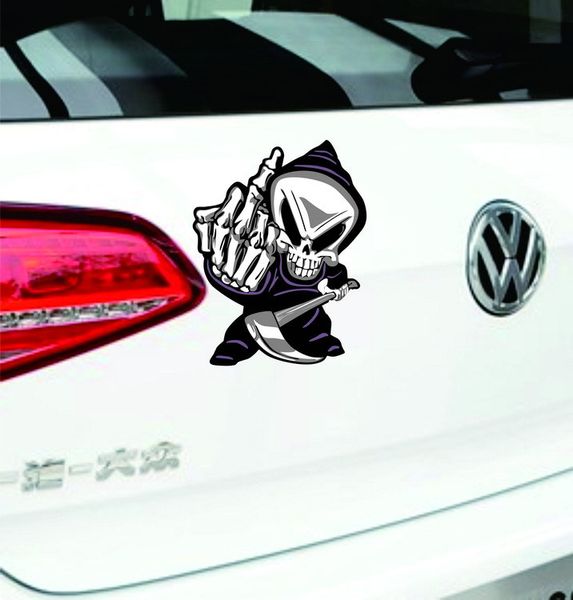 

горячая 14 * 18см вертикальных среднего пальца ужасы дьявол череп наклейки светоотражающие черепа презирают декоративные наклейки