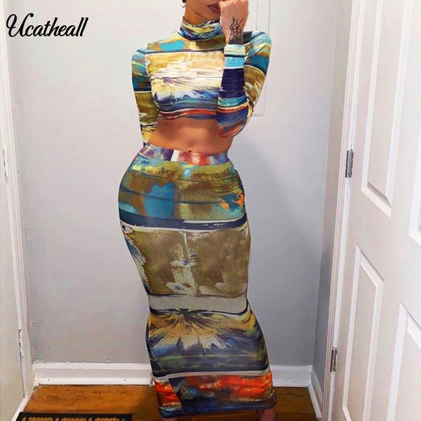 

пламя печати две части наборы футболка и юбка женские костюмы партия карманные хип-юбки соответствующий набор уличная женская одежда, White