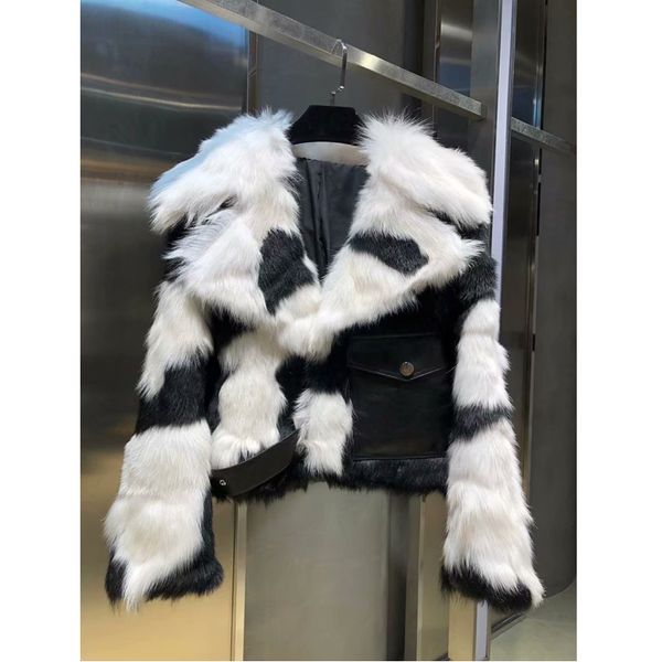 

8.27 2019 cow color luxury fur with belt coats women double-faced fur motorcycle jacket short style real sheep wool coats, Black