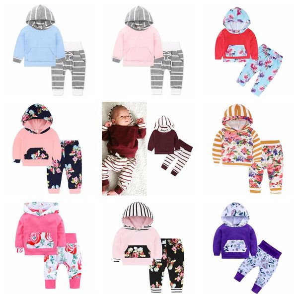 Meninas de bebê vestir boy camo listrado hoodie calça ternos flores florais roupas conjuntos de manga longa ins carta de carta calças roupas 23Colors d6776