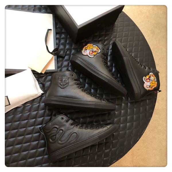

2019 mens classic trendy luxury designer shoes with new arrival casaulleather rivoli sneakers fashion embroidery patchwork flat shoes casua, Black