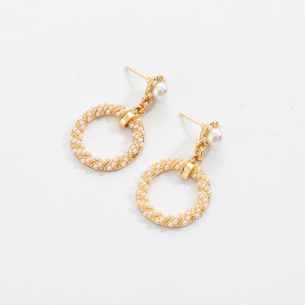 

maxi new fashion high-grade pearl weave garland geometry small crowd earrings brighten up your look, Silver