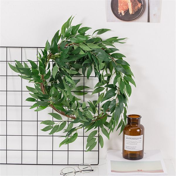 

икђвенне завод 1,7 млн ђиллођ ли и Ѭоанг главна плаикове vine зелен