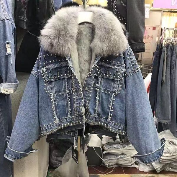 

2019 winter new real fur collar rivets thickened cotton coat womens real hair liner short denim jacket girls student, Black;brown