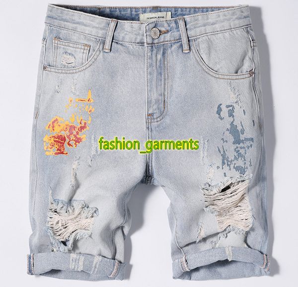 

2019 summer new hole denim shorts mens thin light blue denim pants mens stylist straight pants denim shorts men personality printing jeans