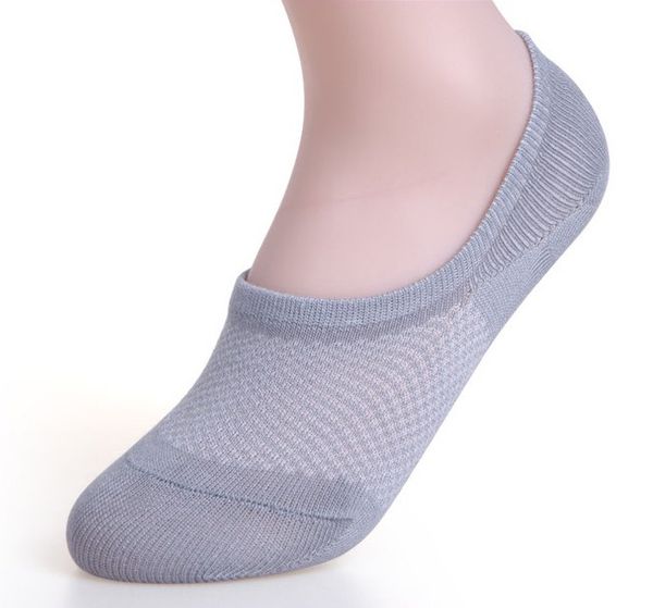 

свободная перевозка груза 24pcs = 12 пар / серия бамбуковые волокна хлопка женские конфеты цвета невидимый носки анти-скольжения чистой лодк, Black;white