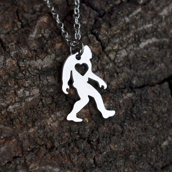 

sanlan 1pcs stainless steel love bigfoot sasquatch necklace, Silver