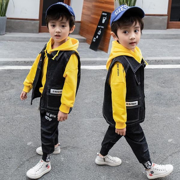 

children's clothing boy 3 piece set coat autumn new vest suit children's sweater + sports pants + denim vest jacket, White